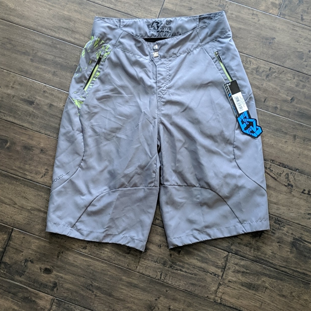 Women's NWT Royal Racing cruiser shorts - Small